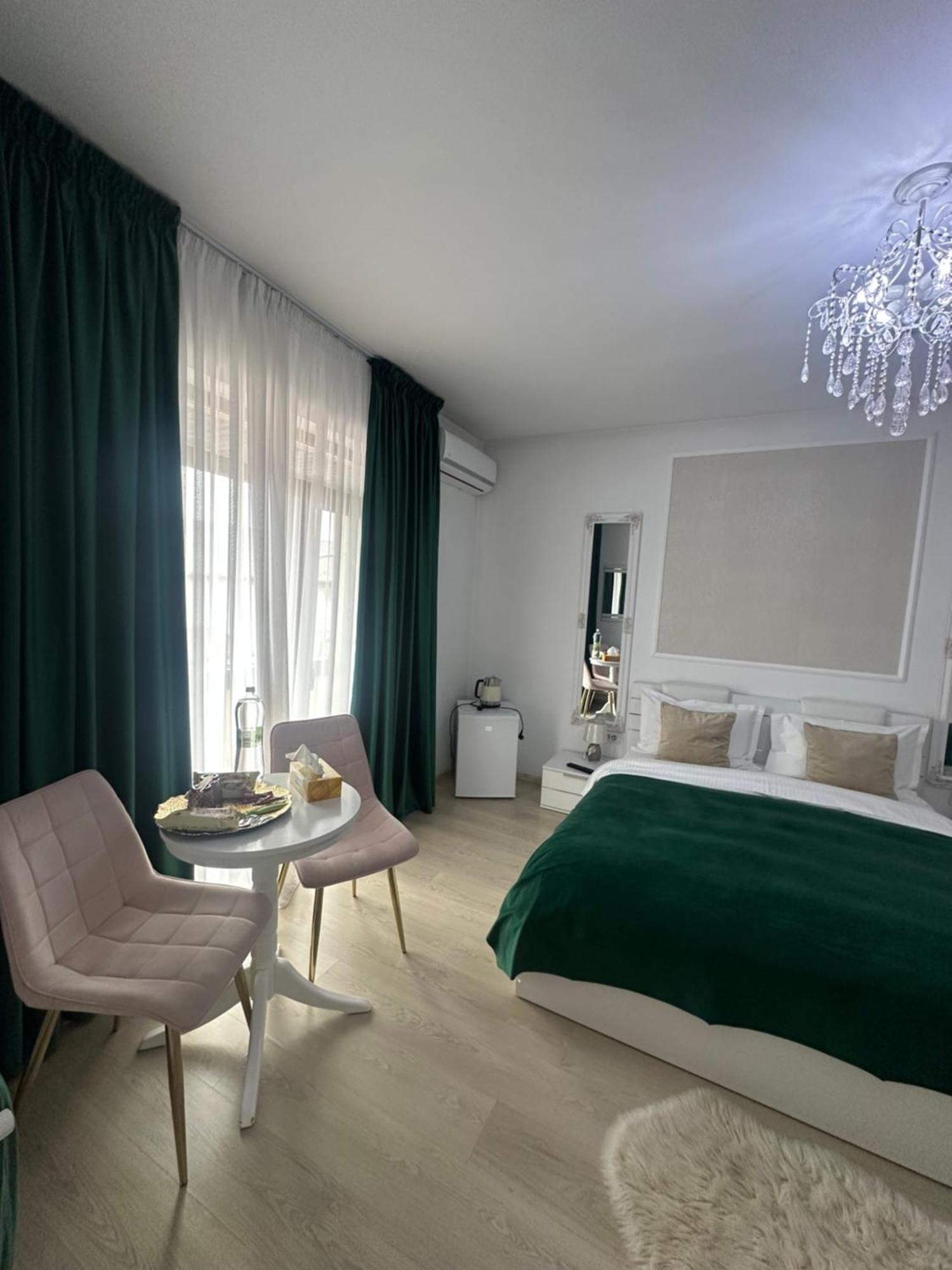 Vila Zoe Bucharestairport&Therme&Parking Otopeni Ngoại thất bức ảnh